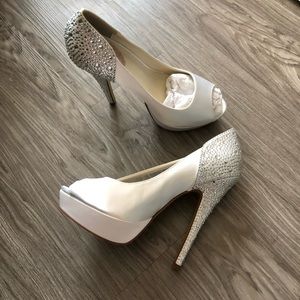 Open Toe Satin Wedding Shoes Size 8